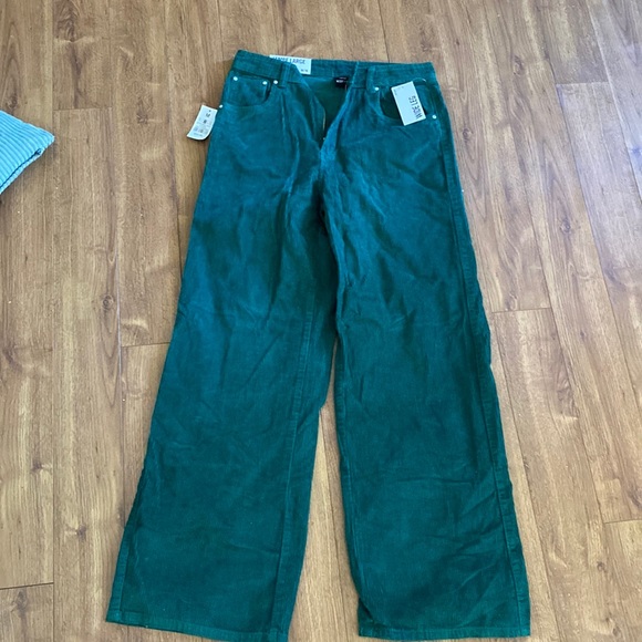 Wide Leg Green Corduroy Pants - Picture 1 of 4